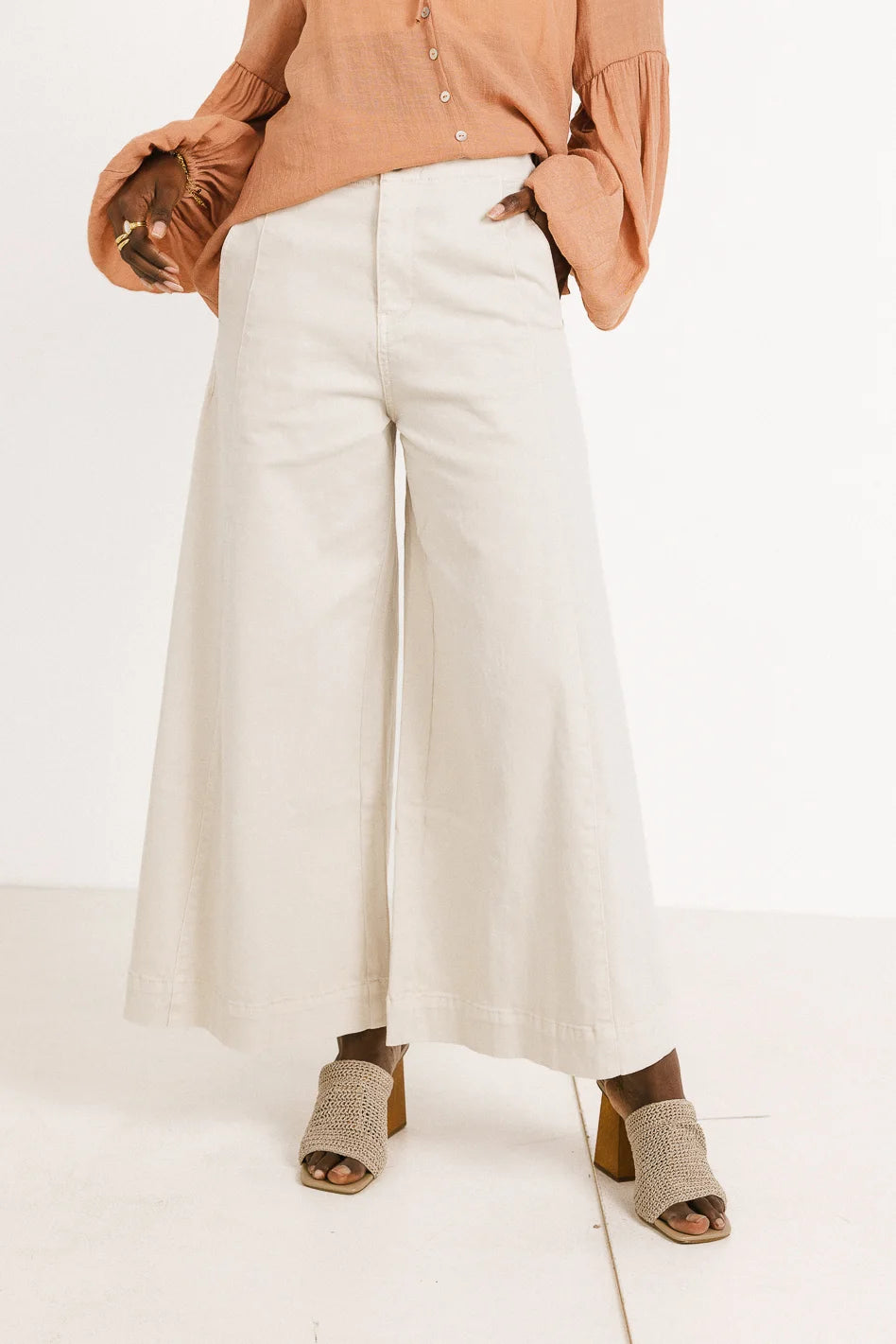 Rue Wide Leg Jeans in Beige - FINAL SALE