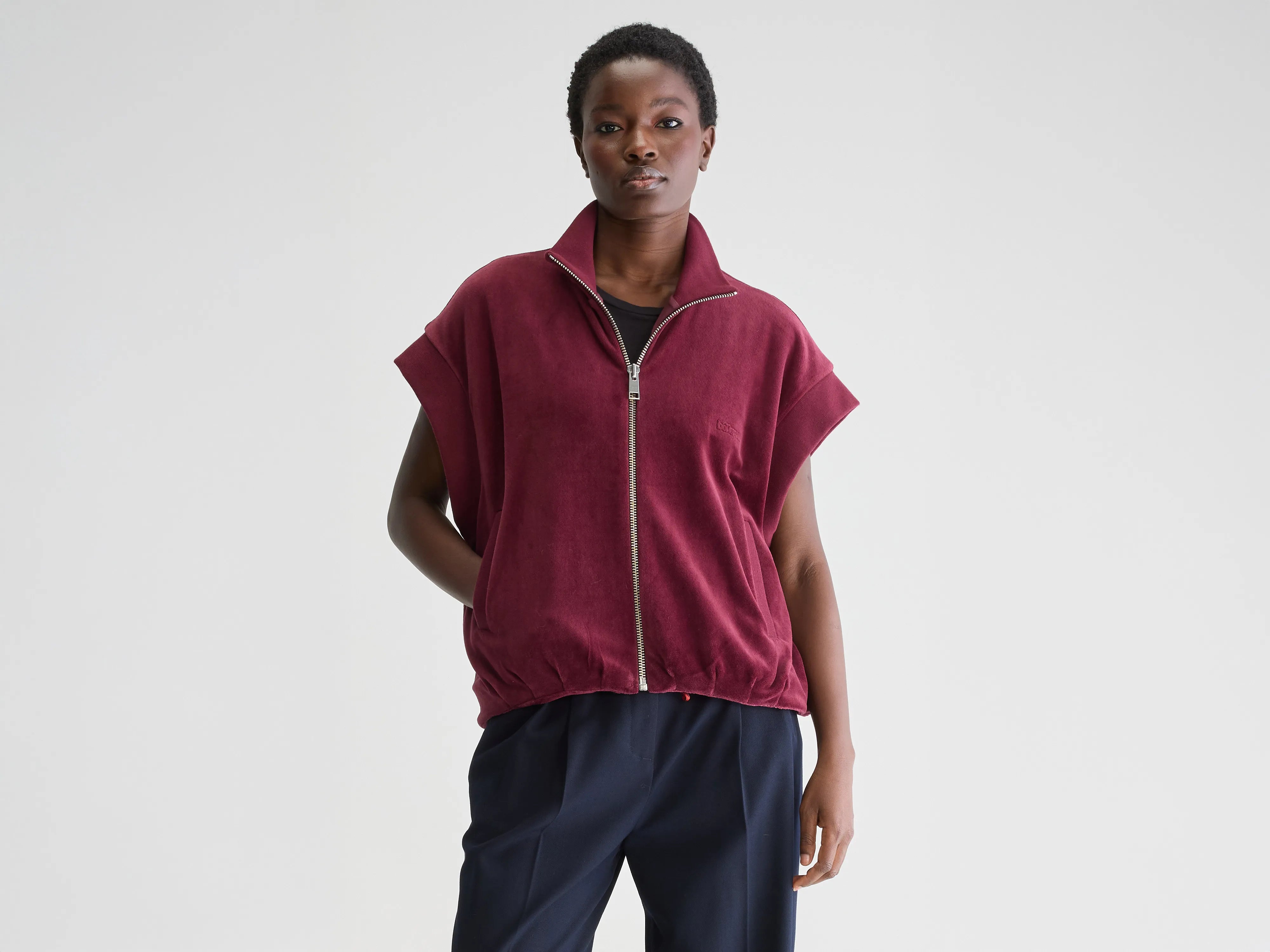 Tallos sleeveless sweatshirt (251 / W / BORDEAUX)